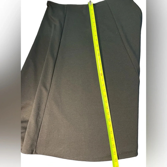 GAP Black and Off-white Fit and Flare, Sleeveless Midi Dress, size 16 - Picture 7 of 7